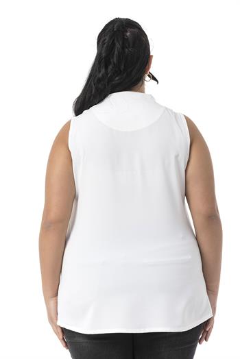 Büyük Beden Omzu Pile Detaylı V Yaka Kolsuz Beyaz Bluz