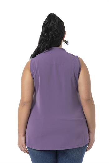 Büyük Beden Omzu Pile Detaylı V Yaka Kolsuz Mor Bluz