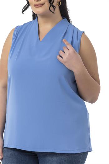 Büyük Beden Omzu Pile Detaylı V Yaka Kolsuz İndigo Bluz