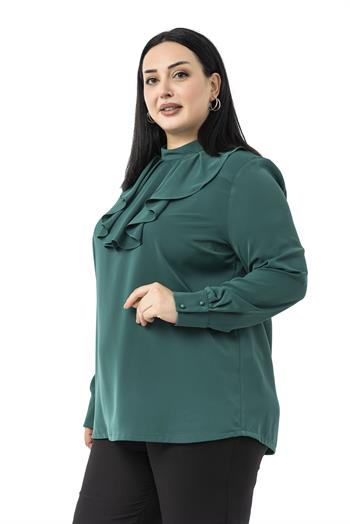Büyük Beden Yakası Tek Kat Volanlı Manşetli Zümrüt Yeşili Bluz