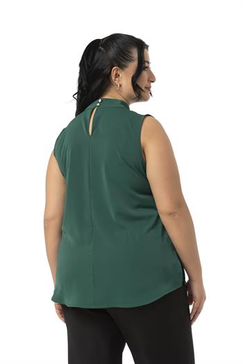 Büyük Beden Yarım Dik Yaka Asimetrik Volanlı Kolsuz Zümrüt Yeşili Bluz