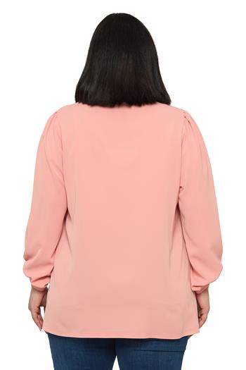 Büyük Beden Yuvarlak Yaka Truvakar Büzgülü Kollu Rahat Kesim Pudra Bluz