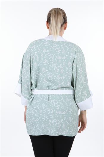 Önden Bağlamalı ve Düğmeli Kolları Geniş Küçük Çiçekli Yeşil Kimono