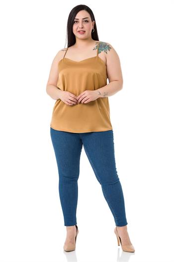 Büyük Beden Ayarlanabilir İnce Askılı Saten Camel Bluz