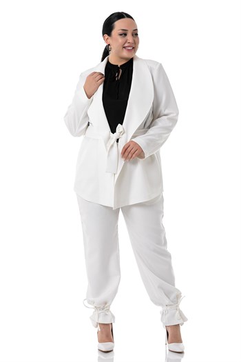 Büyük Beden Bağlama Detaylı Ceket Pantolon Beyaz Takım