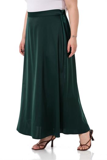 Büyük Beden Beli Arkadan Lastikli Kloş Saten Uzun Zümrüt Etek