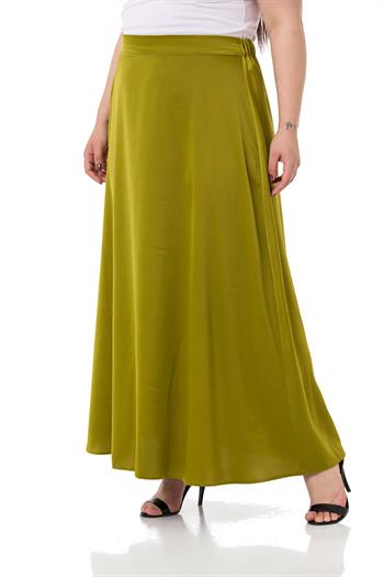 Büyük Beden Beli Arkadan Lastikli Kloş Saten Uzun Fıstık Yeşili Etek