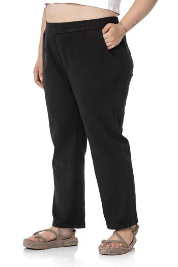 Plus Size Gabardine Black Trousers with Elastic Waist Pockets