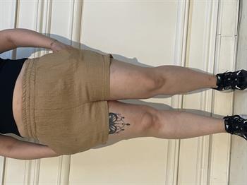 Plus Size Dark Mink Shorts with Elastic Waist and Side Pockets