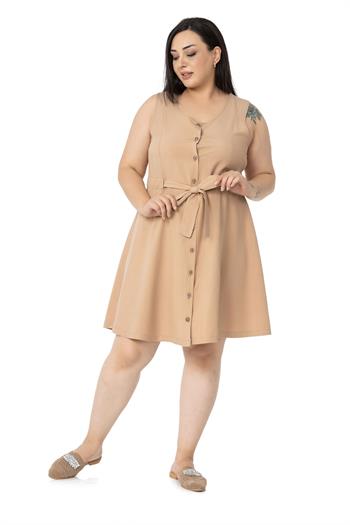 Büyük Beden Beli Tünelli Kolsuz Bej Rengi Elbise