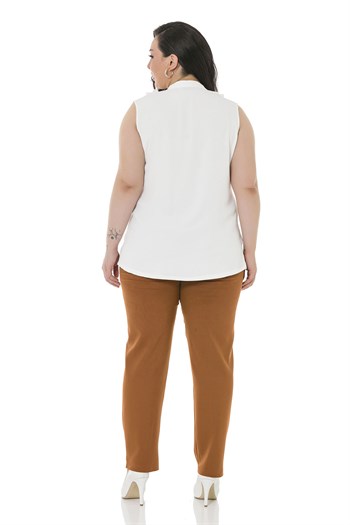 Plus Size Amber Trousers with Side and Back Elastic Waist Narrow Leg Pockets