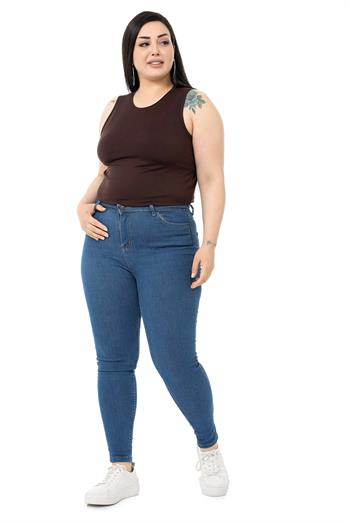 Büyük Beden Bisiklet Yaka Kolsuz Crop Viskon Kahverengi Body