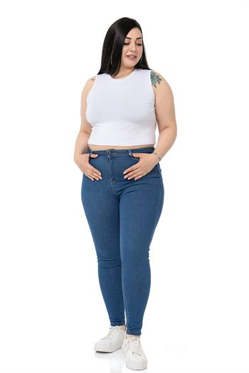 Büyük Beden Bisiklet Yaka Kolsuz Crop Viskon Beyaz Body