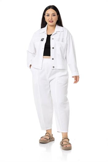 Büyük Beden Çift Cepli Gabardin Kısa Beyaz Ceket