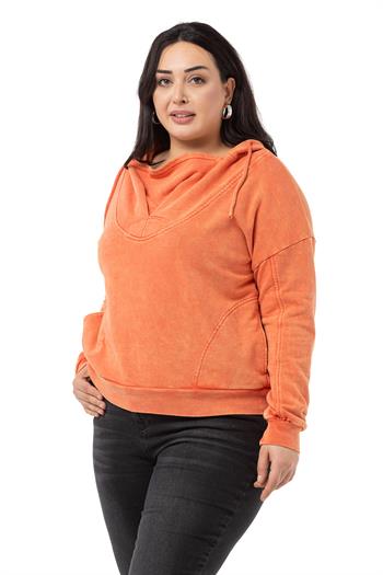 Büyük Beden Degaje Kapüşonlu Yaka Cepli Parça Boyalı Üç İplik Turuncu Sweatshirt