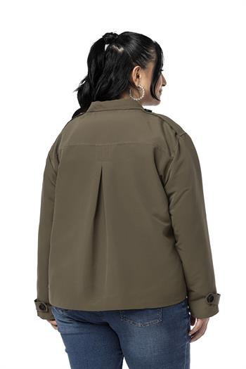 Büyük Beden Dik Yaka Kapaklı Torba Cepli Astarlı Kısa Haki Trençkot