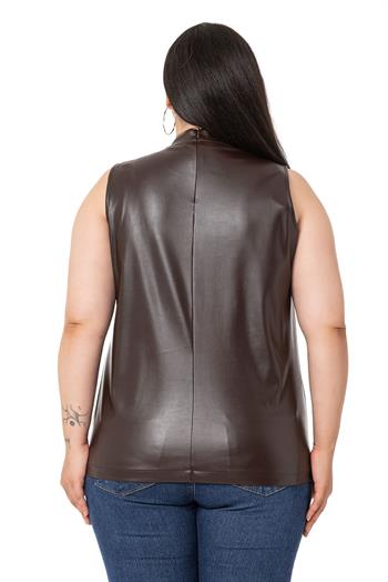 Büyük Beden Dik Yaka Kolsuz Deri Kahverengi Bluz