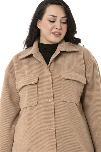 Büyük Beden Gömlek Yaka Kapaklı Cepli Astarlı Balıksırtı Dokuma Camel Kaban