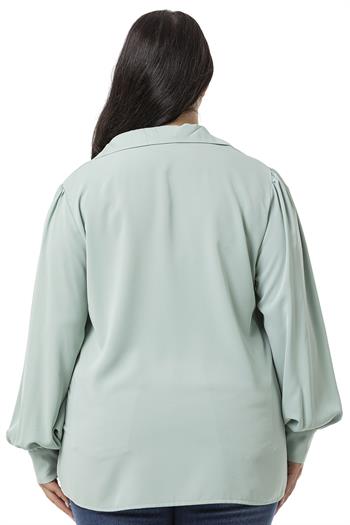 Büyük Beden Gömlek Yaka Manşetli Yanı Yırtmaçlı Mint Yeşili Bluz