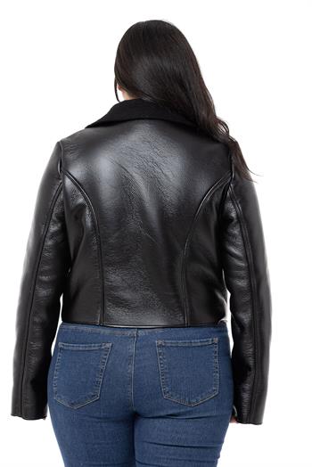 Büyük Beden İçi Kürklü Kruvaze Fermuar Detaylı Cepli Deri Siyah Mont