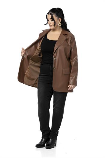 Büyük Beden Kapaklı Cepli Düğmeli Astarlı Kahverengi Suni Deri Ceket