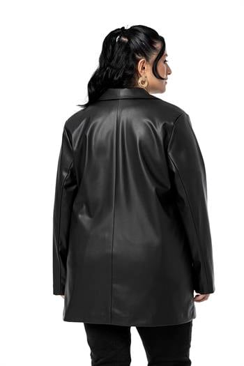 Büyük Beden Kapaklı Cepli Düğmeli Astarlı Siyah Suni Deri Ceket