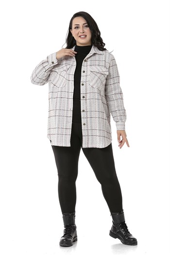 Büyük Beden Kapaklı Cepli Manşetli Ekru Pembe Gömlek