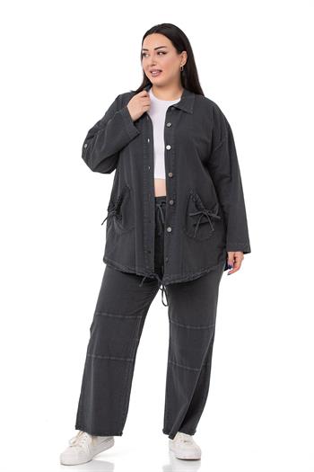Büyük Beden Katlamalı Kollu Cebi Büzgü Detaylı Uzun Siyah Ceket
