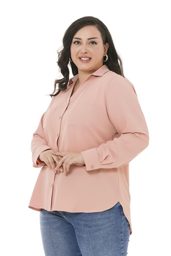 Büyük Beden Katlamalı Kollu Çift Cepli Sırt Büzgü Detaylı Arkası Uzun Pudra Gömlek