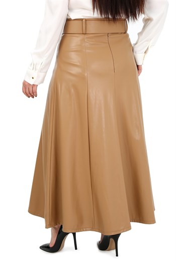 Büyük Beden Kemerli Uzun Bej Rengi Deri Etek