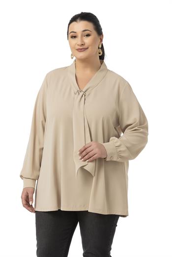 Büyük Beden Kravat Yaka D Toka Detaylı Bej Rengi Bluz
