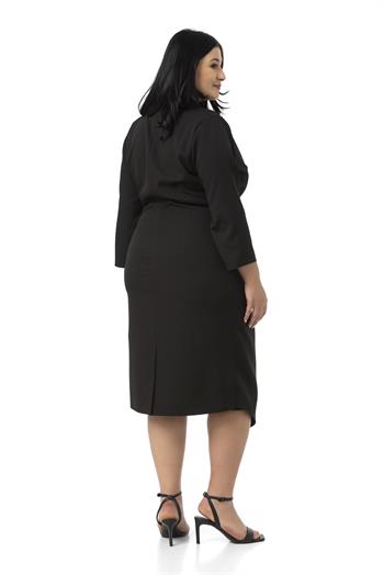 Büyük Beden Kruvaze Ceket Yaka Süs Düğme Detaylı Truvakar Kol Siyah Elbise