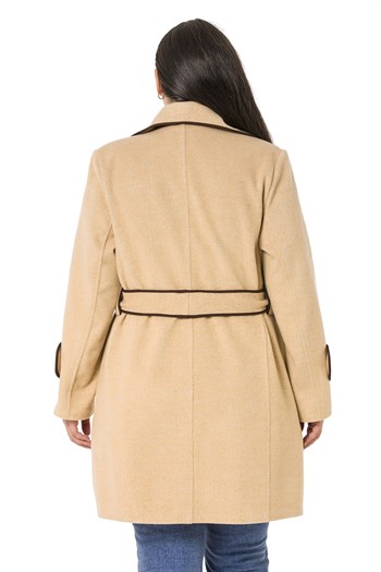 Büyük Beden Mono Yaka Biye Detaylı Yandan Cepli Kuşaklı Astarsız Bej Kaban