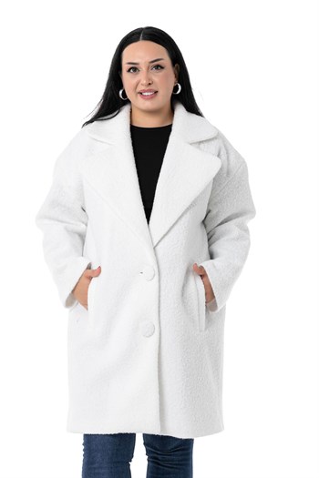 Büyük Beden Mono Yaka Fleto Cepli Kaplamalı Düğmeli Astarlı Beyaz Buklet Kaban