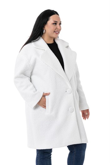 Büyük Beden Mono Yaka Fleto Cepli Kaplamalı Düğmeli Astarlı Beyaz Buklet Kaban