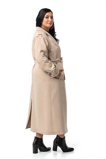 Büyük Beden Mono Yaka Kruvaze Kapamalı Yırtmaçlı Astarlı Uzun Bej Rengi Trençkot