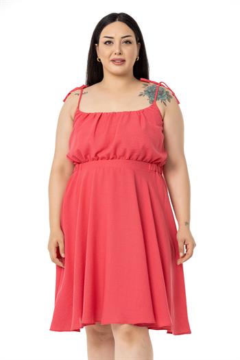 Büyük Beden Omuzdan Bağlama Detaylı Kısa Fuşya Elbise