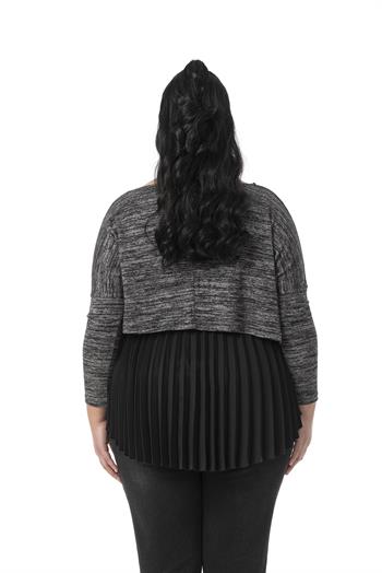 Büyük Beden Plise Detaylı Beli Lastikli Siyah Gömlek Etek