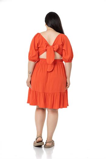 Büyük Beden Sırt Dekolteli Kısa Coral Elbise