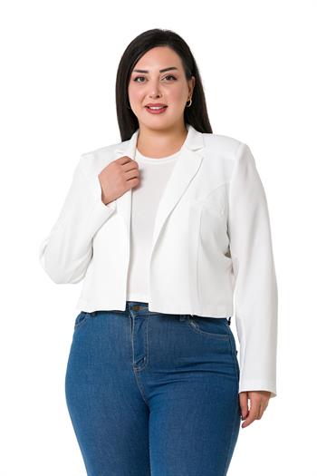 Büyük Beden Süs Cepli Vatkalı Astarsız Kısa Beyaz Ceket