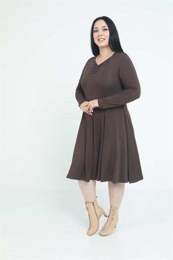 Büyük Beden V Yaka Yün Viskon Midi Kahverengi Kloş Elbise
