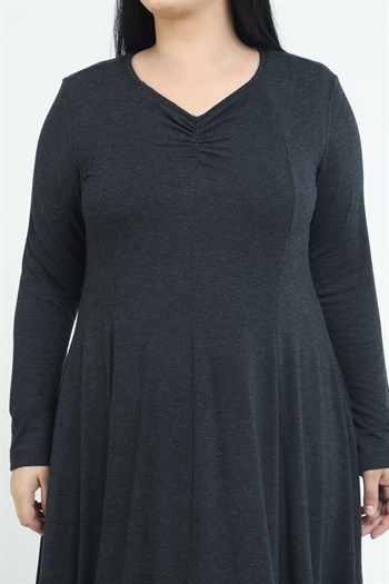 Büyük Beden V Yaka Yün Viskon Midi Siyah Kloş Elbise