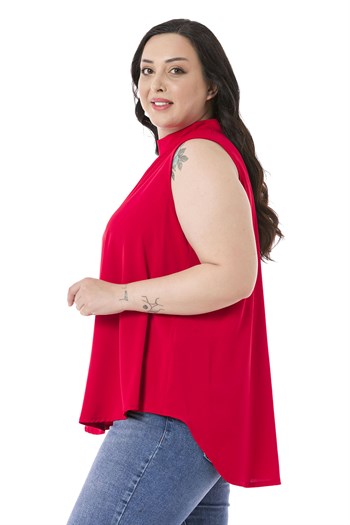 Plus Size Sleeveless Red Blouse with Buttoned Back Collar and High Collar