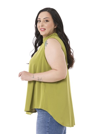 Plus Size Sleeveless Green Blouse with Buttoned Back Collar and High Collar