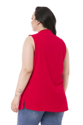 Plus Size Sleeveless Red Blouse with Tie-Down Collar High Collar and Side Slits