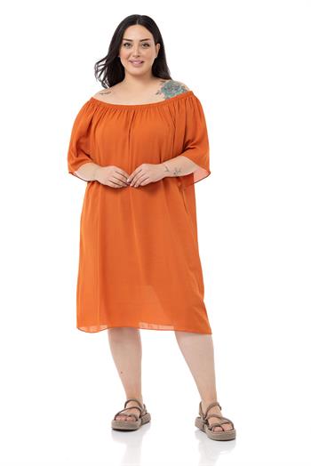 Büyük Beden Yakası Lastikli Geniş Kollu Astarlı Kiremit Elbise