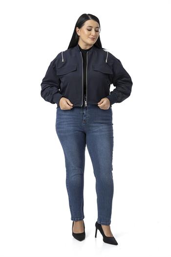 Büyük Beden Yakası ve Kol Ağzı Ribanalı Fermuar Detaylı Lacivert Bomber Ceket