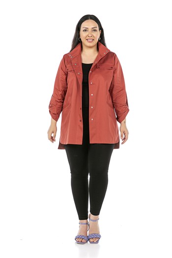 Büyük Beden Yanları Yırtmaçlı Katlamalı Kollu Cepli Çıtçıt Detaylı Gül Kurusu Trençkot