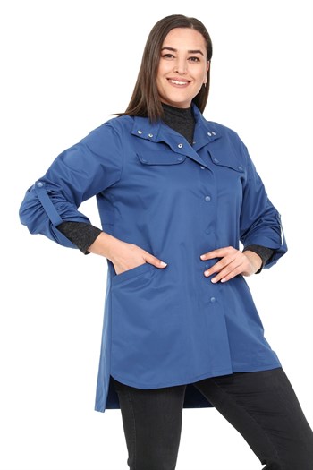 Büyük Beden Yanları Yırtmaçlı Katlamalı Kollu Cepli Çıtçıt Detaylı İndigo Trençkot