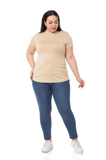 Büyük Beden Yarım Balıkçı Kısa Kollu Viskon Bej Rengi Body